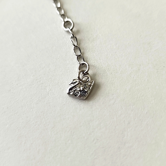 Swarovski Necklace - Picture 3 of 7